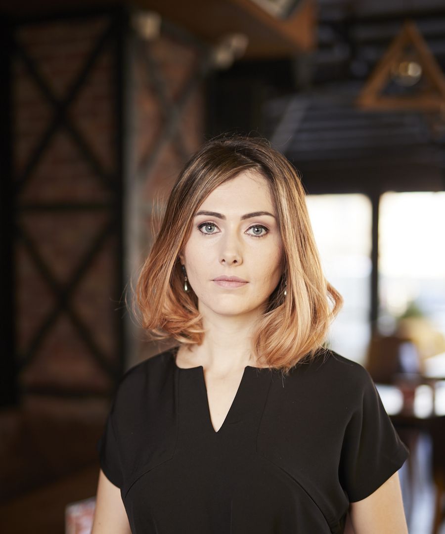 Inna Nistor Tanir, operations consultant, portrait